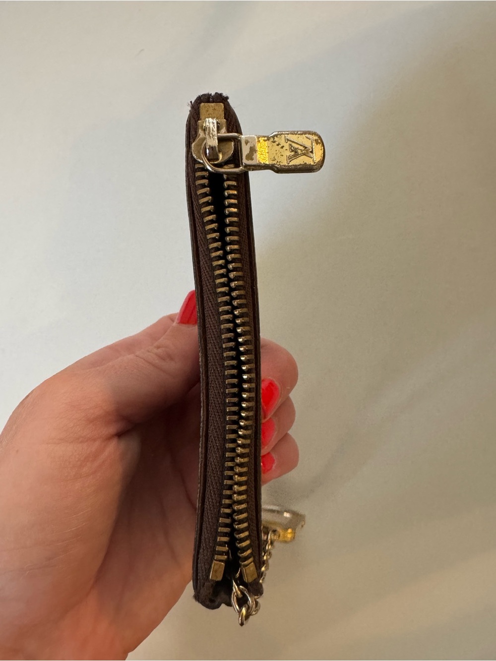Louis Vuitton Key Pouch - Picture 2 of 4